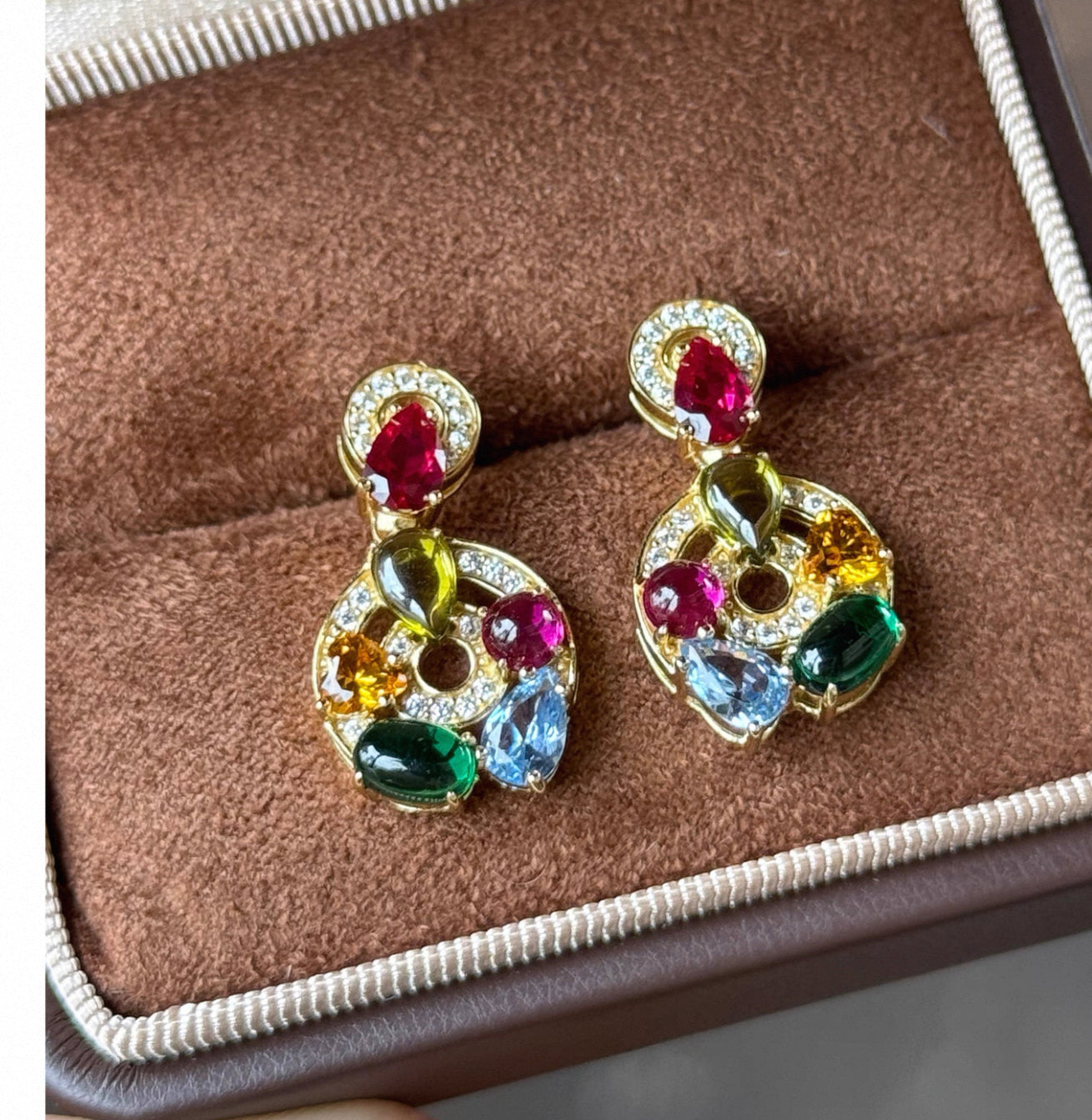 Fortune Transformation Collection – Necklace, Bracelet and Earrings